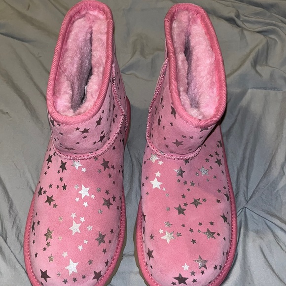 UGG Shoes Pink Uggs With Silver Stars Poshmark